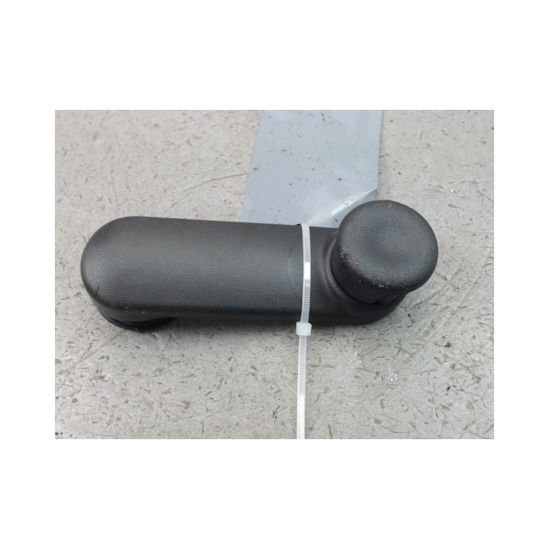 COMMANDE LEVE-GLACE PORTE ARD RENAULT CLIO