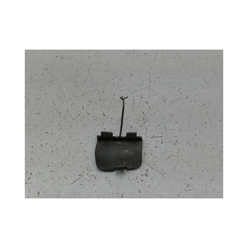 OBTURATEUR COUVRE CROCHET DE BOUCLIER AV FIAT 500 II Phase 1 2007-...