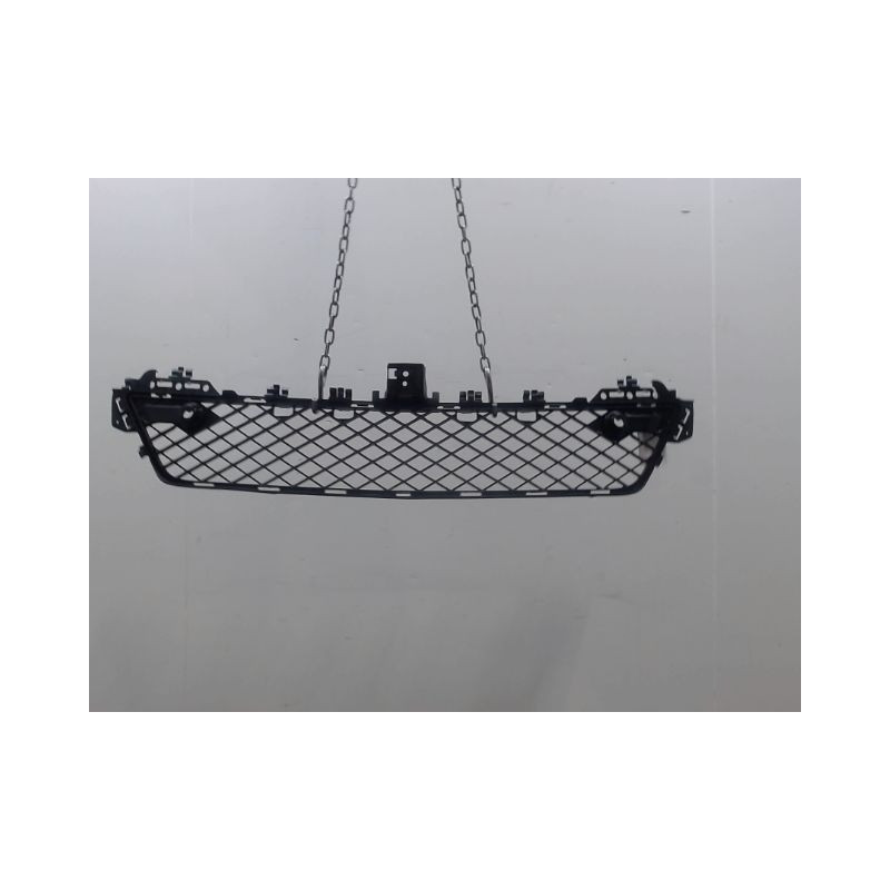 GRILLE PARE-CHOC AVANT MERCEDES CLASSE C BREAK 2004-