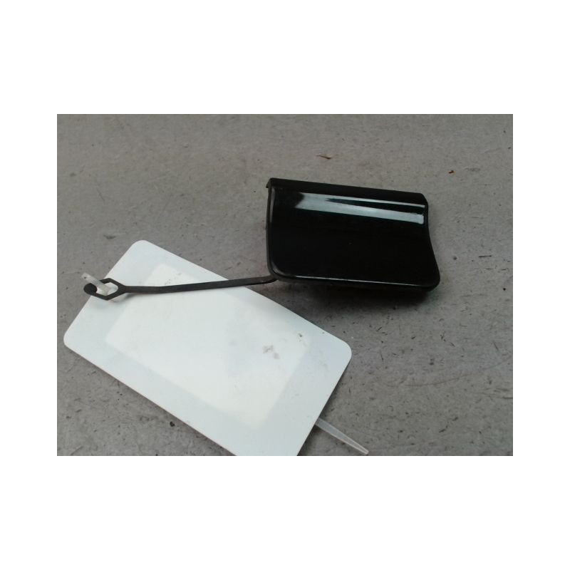 OBTURATEUR COUVRE CROCHET DE BOUCLIER AV MERCEDES CLASSE C BREAK 2004-