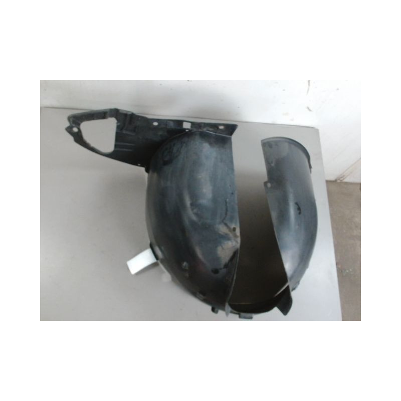 PARE-BOUE AVANT GAUCHE PEUGEOT 207