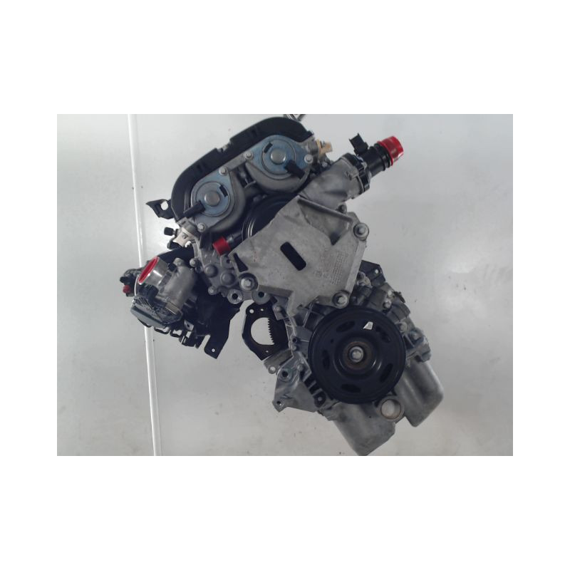 MOTEUR ESSENCE OPEL CORSA 1.4 