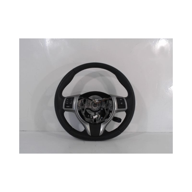 VOLANT DE DIRECTION TOYOTA YARIS