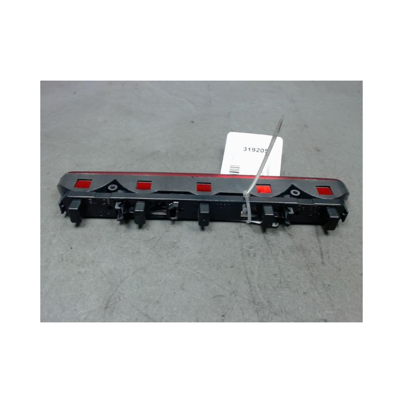 FEUX STOP SUPPLEMENTAIRE CITROEN XSARA PICASSO