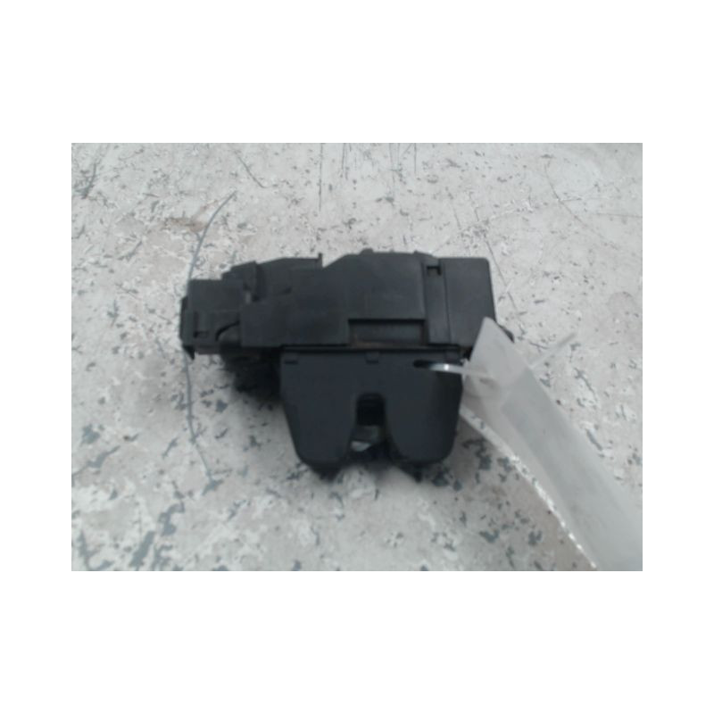 SERRURE HAYON  CITROEN C4 CACTUS