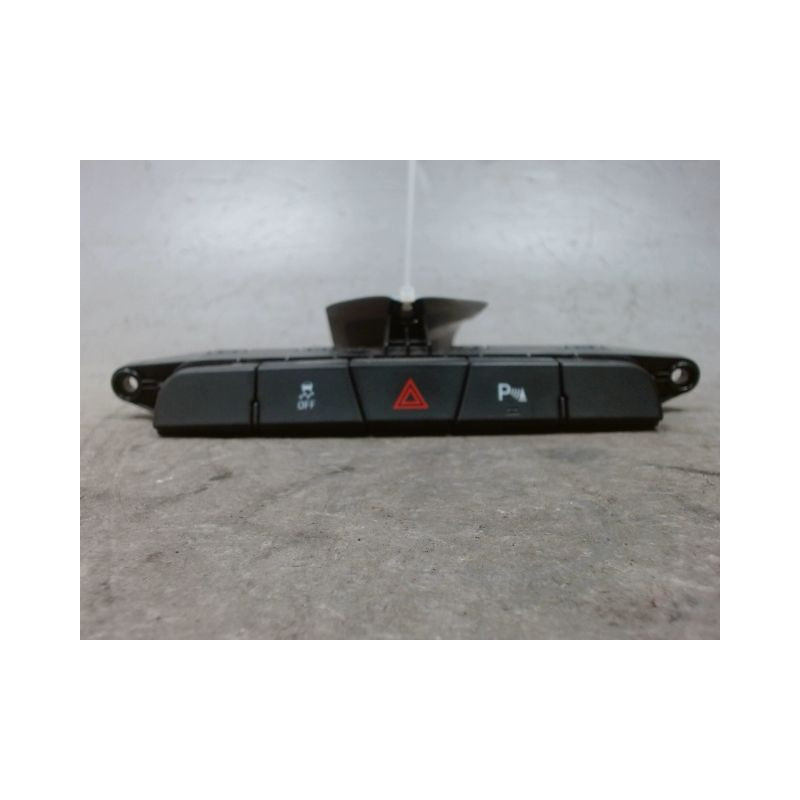 BOUTON DE WARNING OPEL INSIGNIA
