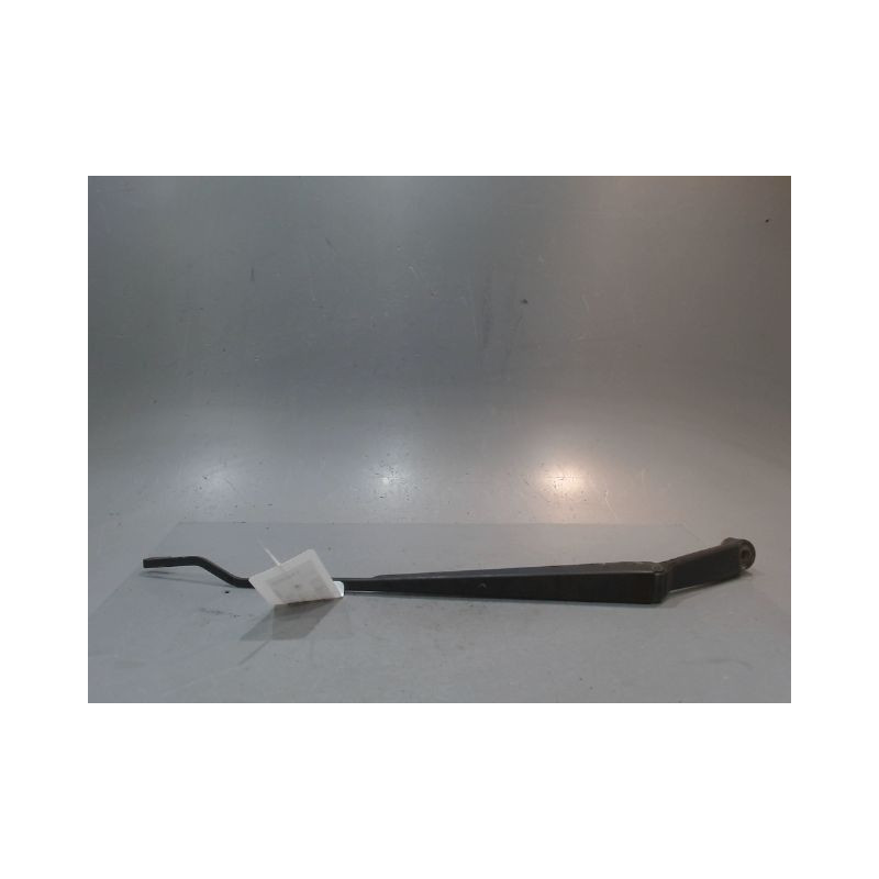 BRAS ESSUIE-GLACE AVANT GAUCHE SUZUKI SX4