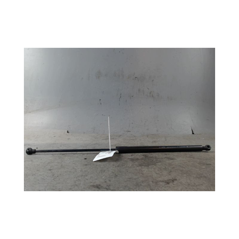 VERIN CAPOT G DACIA SANDERO 2008-