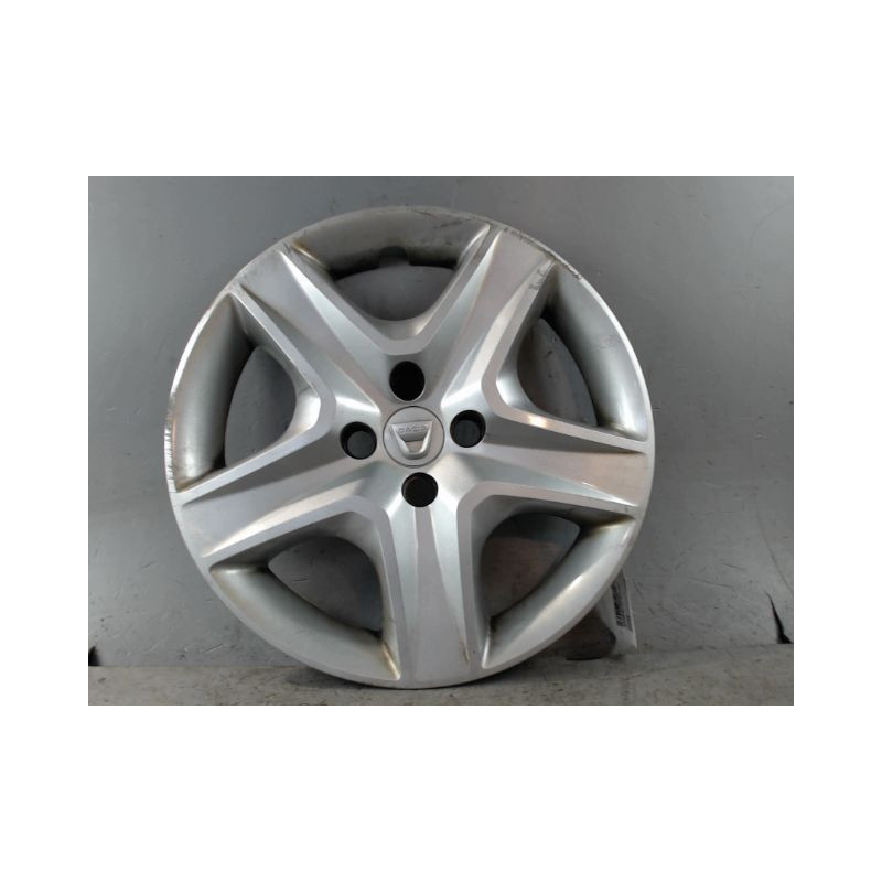 ENJOLIVEUR DE ROUE DACIA SANDERO 2008-