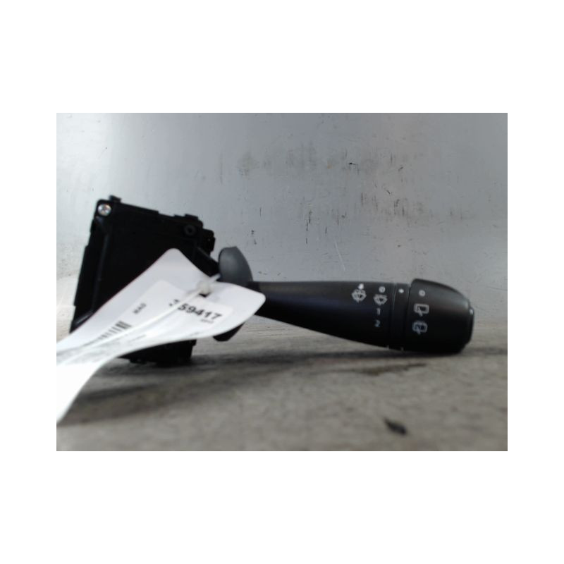 COMMANDE ESSUIE GLACE DACIA SANDERO 2008-