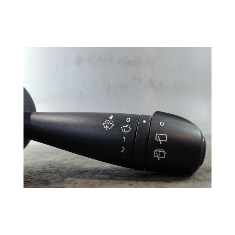 COMMANDE ESSUIE GLACE DACIA SANDERO 2008-