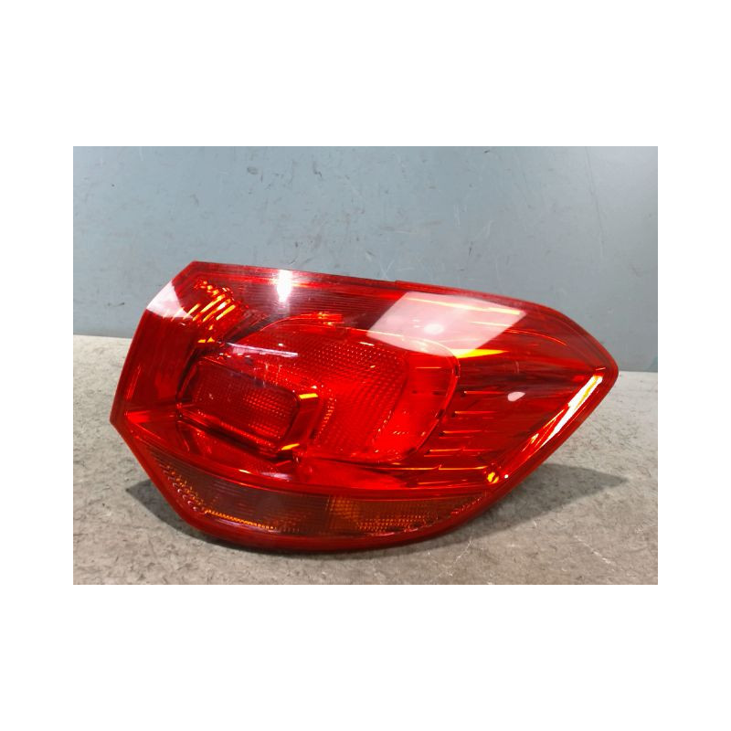 FEU ARRIERE DROIT OPEL ASTRA BREAK 2004-