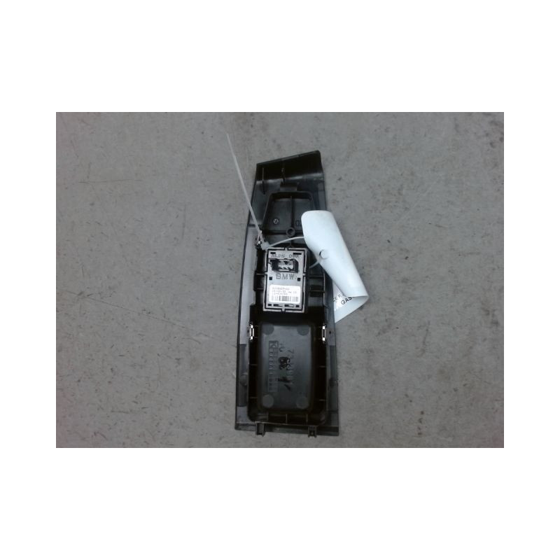 COMMANDE LEVE-GLACE PORTE ARG B.M.W. SERIE 2