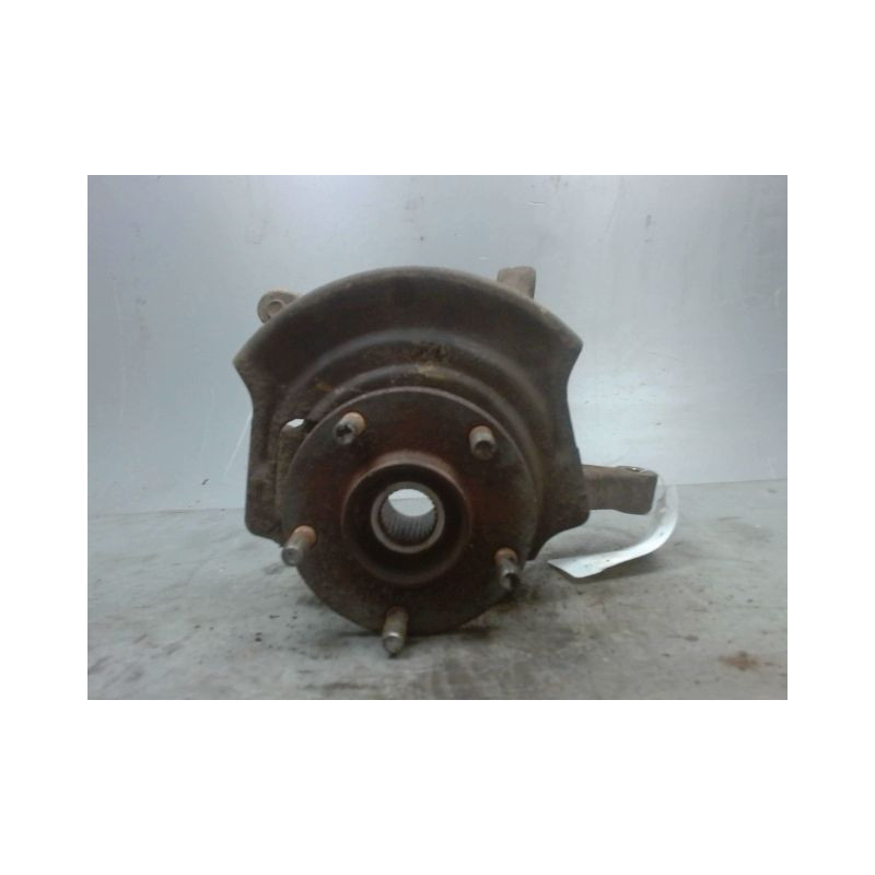 PIVOT AVANT DROIT NISSAN X-TRAIL