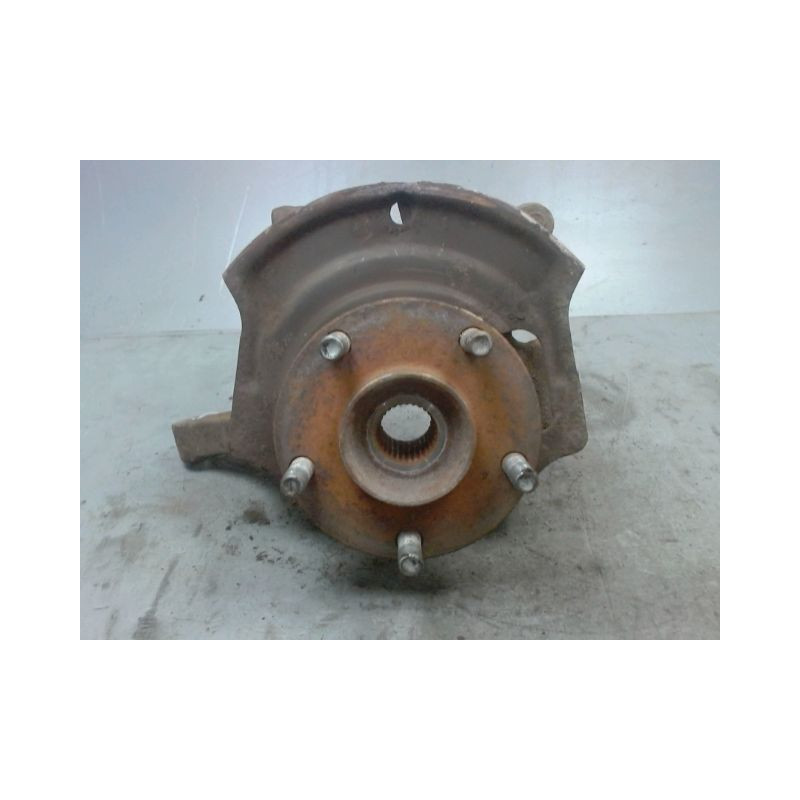 PIVOT AVANT GAUCHE NISSAN X-TRAIL