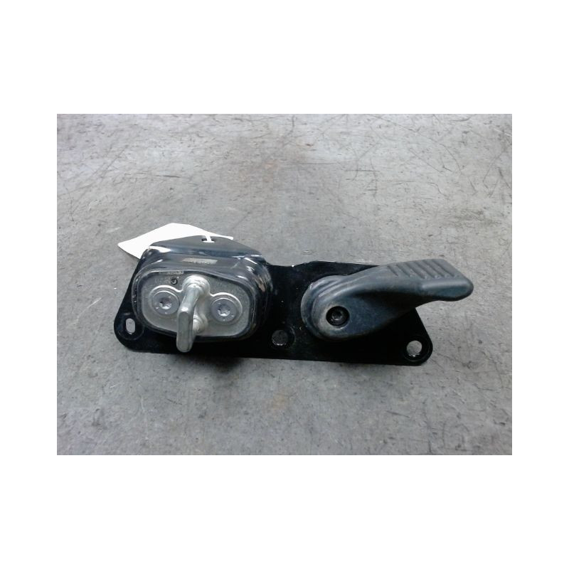 SERRURE PORTE BATTANTE ARRIERE DROIT CITROEN BERLINGO
