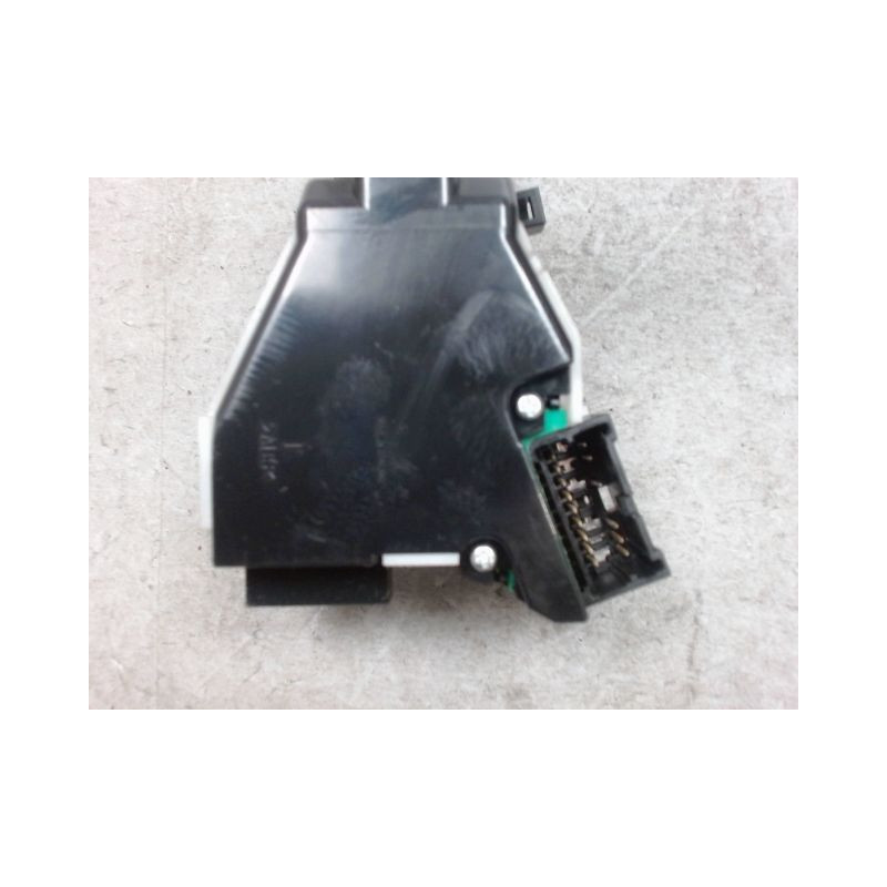 COMMANDE ESSUIE GLACE NISSAN QASHQAI