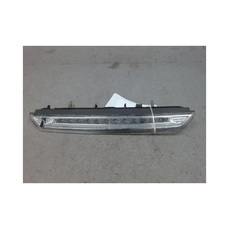 FEUX STOP SUPPLEMENTAIRE PEUGEOT 2008