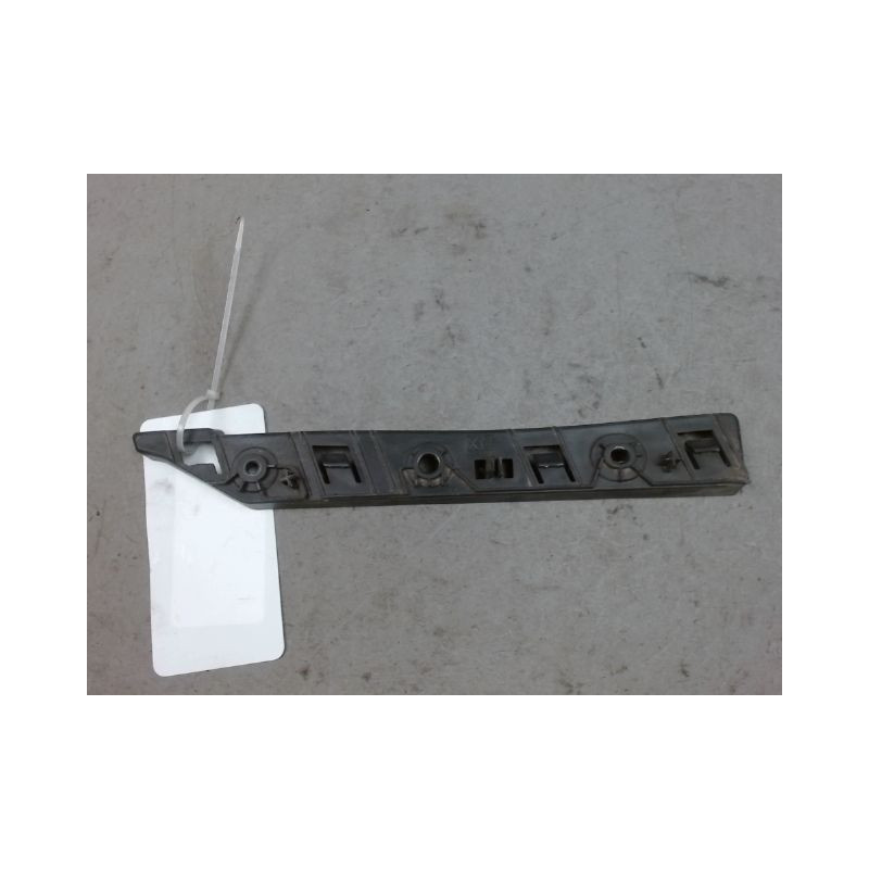 SUPPORT PARE-CHOC AVD ALFA ROMEO GUILIETTA 2010-