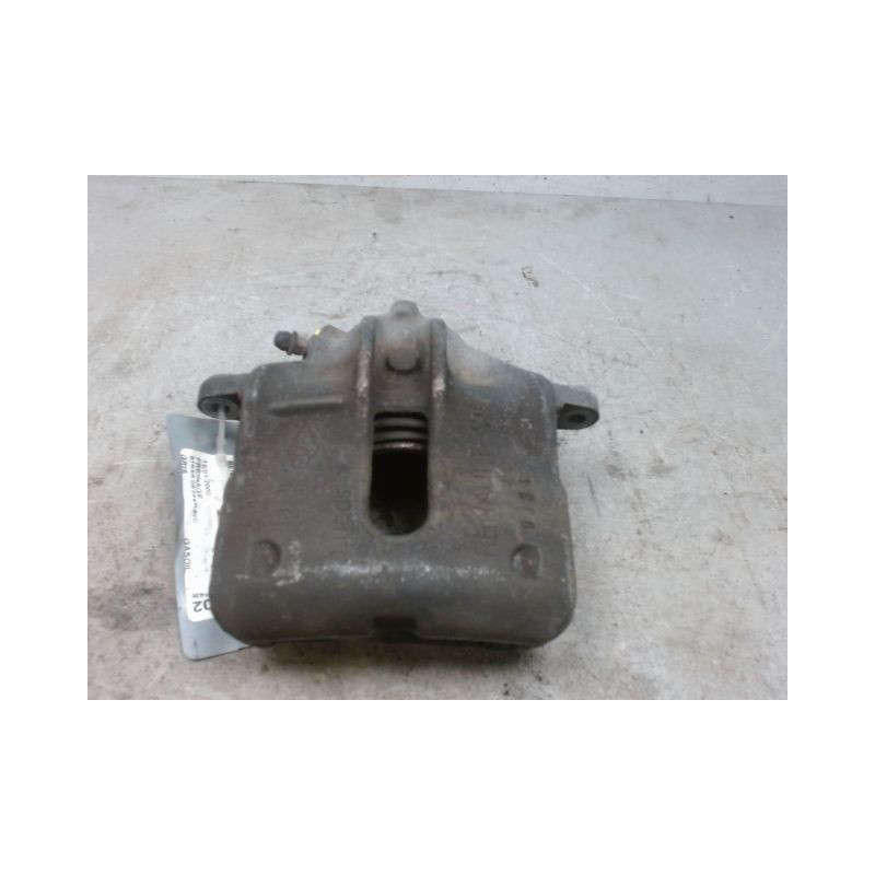 ETRIER DE FREIN AVANT DROIT RENAULT MEGANE