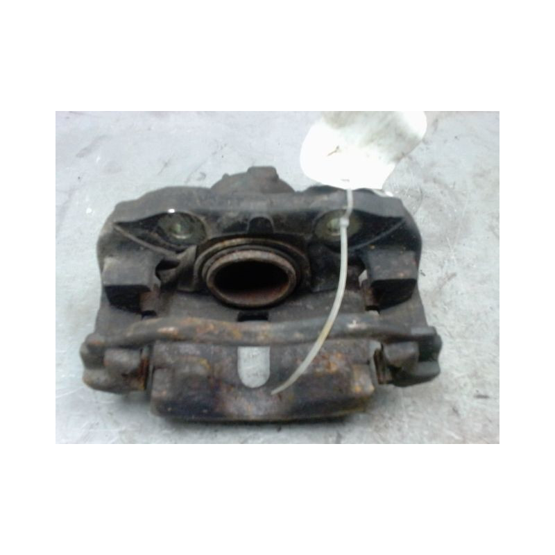ETRIER DE FREIN AVANT DROIT CITROEN XSARA -2000