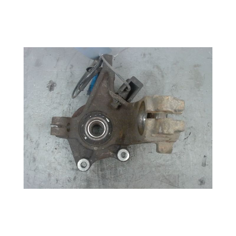 PIVOT AVANT GAUCHE PEUGEOT 206 3P