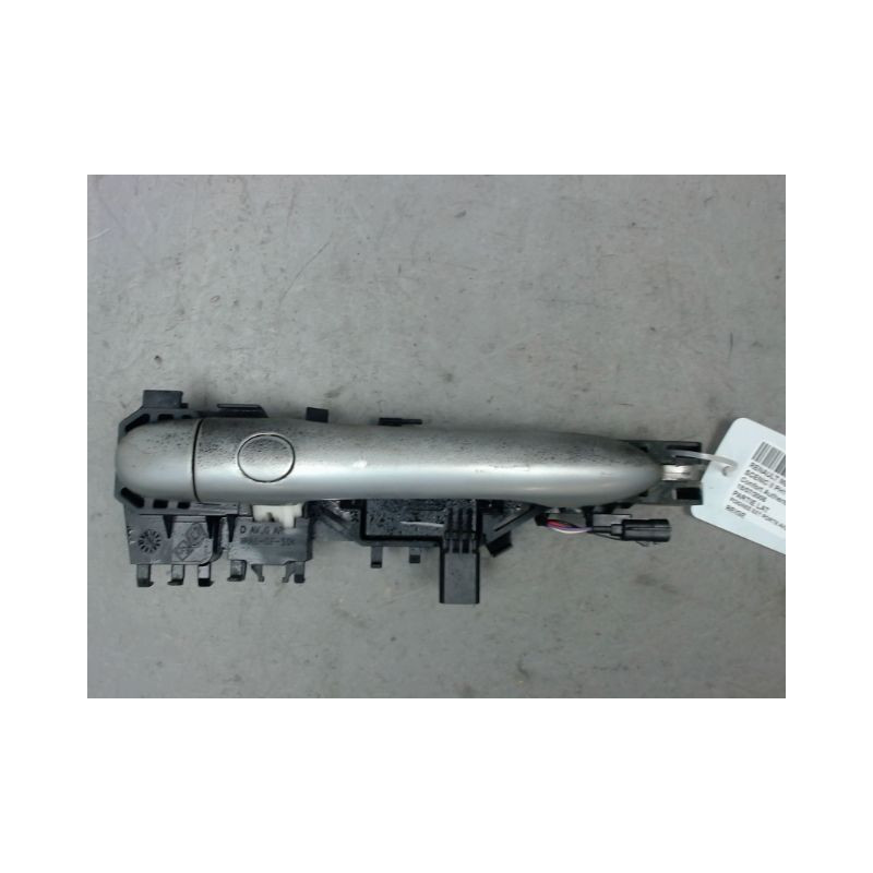 POIGNEE EXTERIEURE PORTE AVANT DROIT RENAULT SCENIC II PH1 02-06