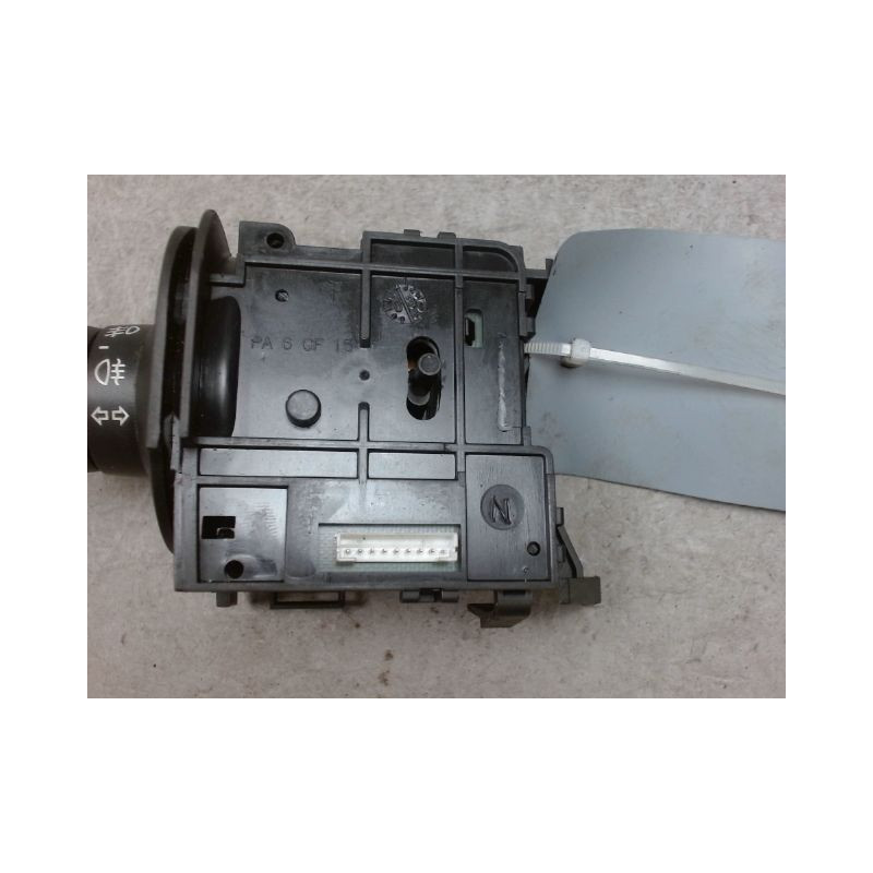 COMMANDE CLIGNOTANT RENAULT SCENIC II PH1 02-06