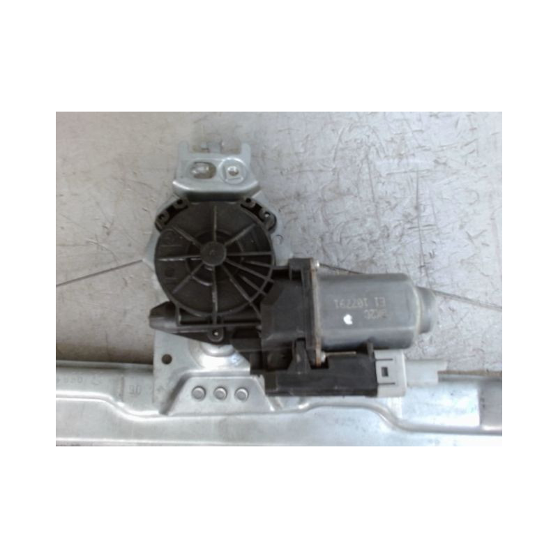 MECANISME+MOTEUR LEVE-GLACE AVANT GAUCHE PEUGEOT 207