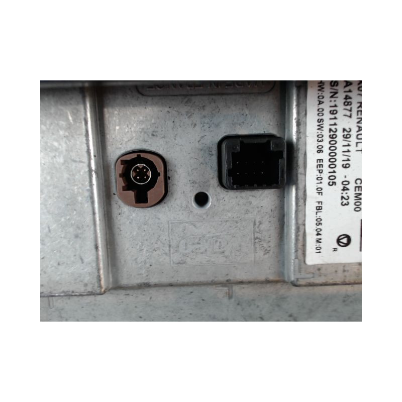 ECRAN GPS RENAULT TWINGO