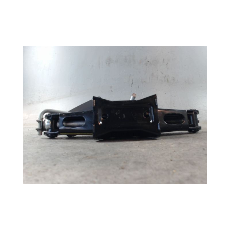 CRIC + MANIVELLE CITROEN C3 2009-