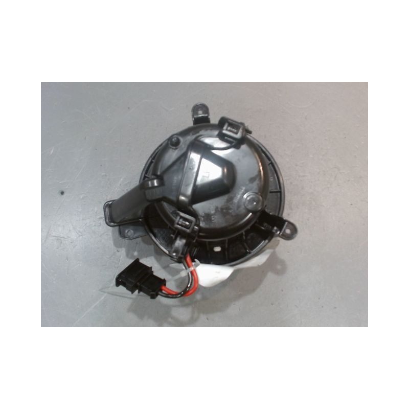 MOTEUR VENTILATEUR CHAUFFAGE VOLKSWAGEN POLO