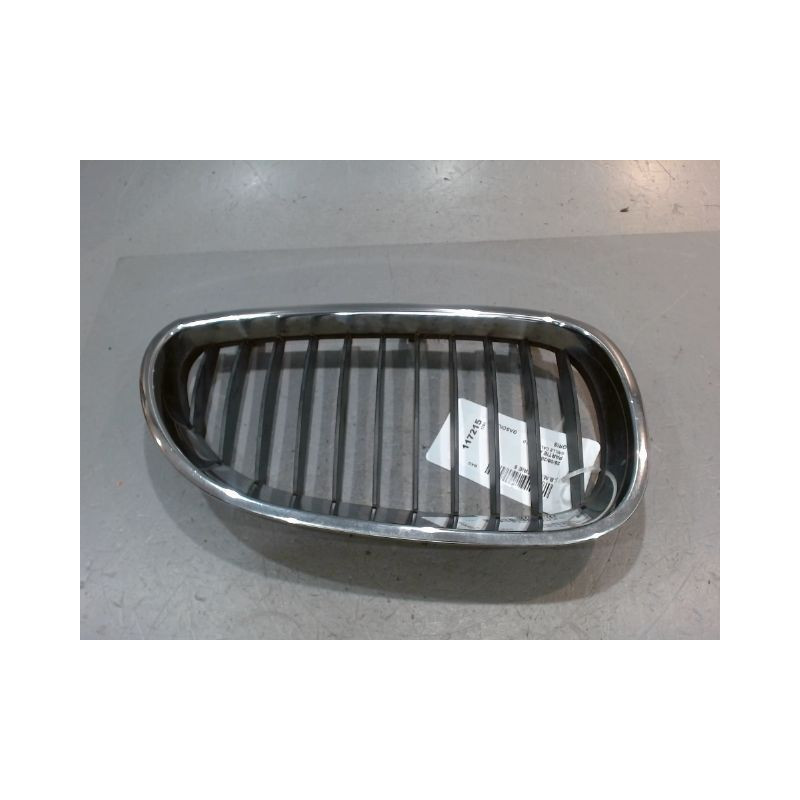 GRILLE CALANDRE DROIT B.M.W. SERIE 5