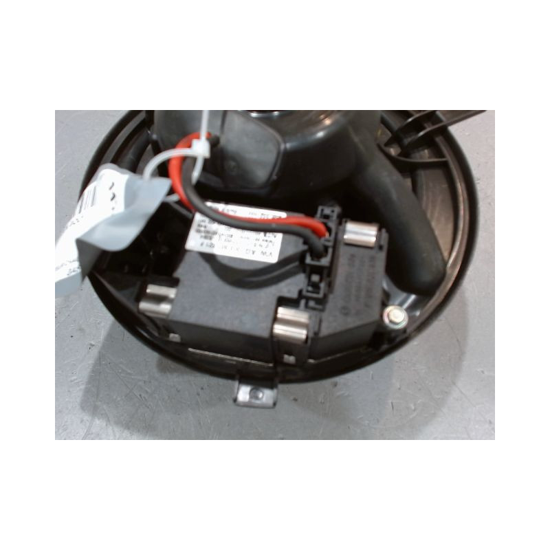 MOTEUR VENTILATEUR CHAUFFAGE VOLKSWAGEN GOLF
