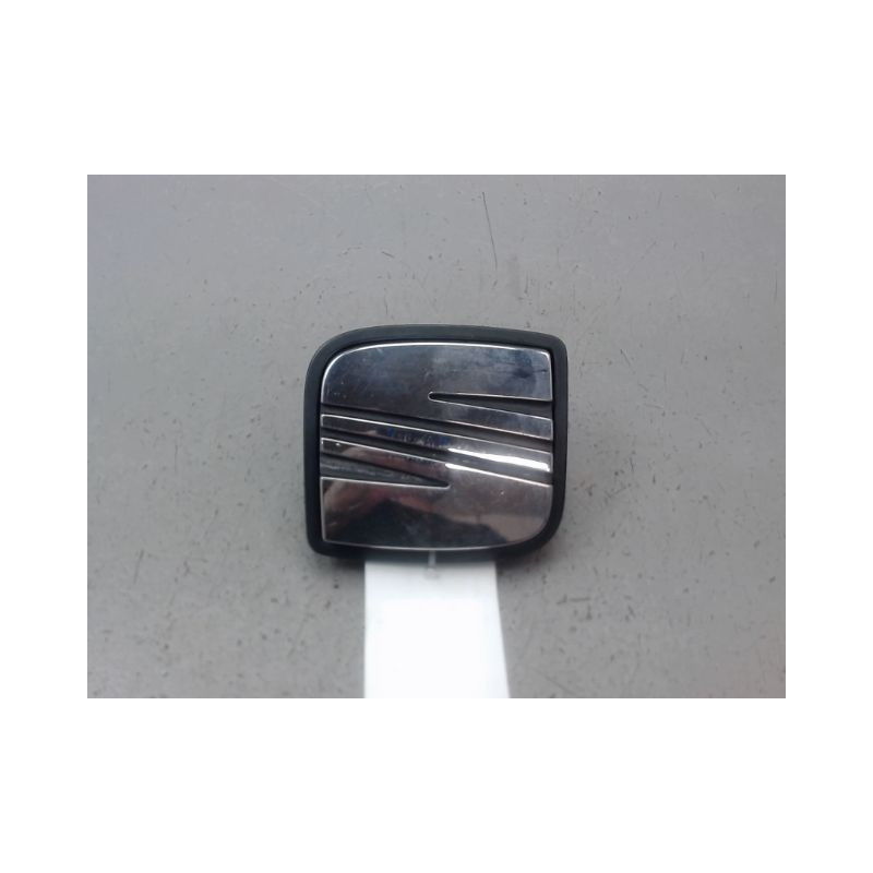 POIGNEE EXTERIEURE HAYON SEAT IBIZA III Phase 1 (6L) 2002-2006