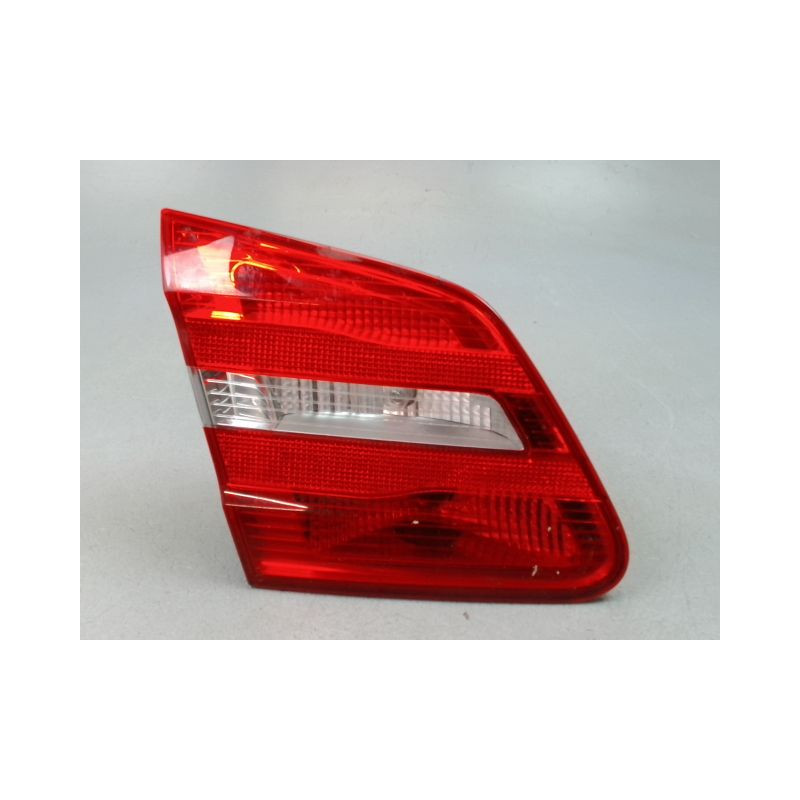 FEU ARRIERE INTERIEUR GAUCHE MERCEDES CLASSE B 2008-