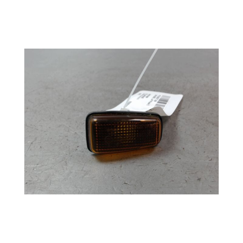 REPETITEUR AILE GAUCHE PEUGEOT 306 BERL. Phase 2 1997-2001