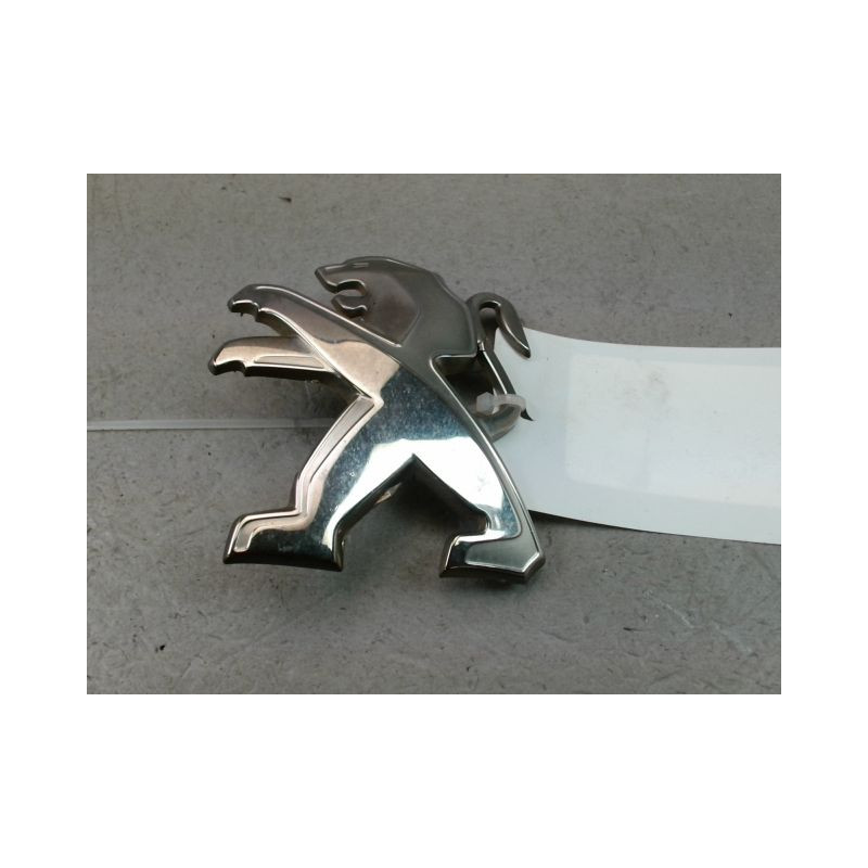 SIGLE CAPOT PEUGEOT 208