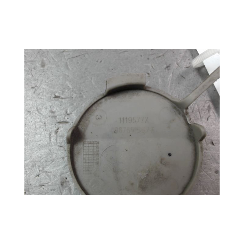 OBTURATEUR COUVRE CROCHET DE BOUCLIER AR PEUGEOT 208
