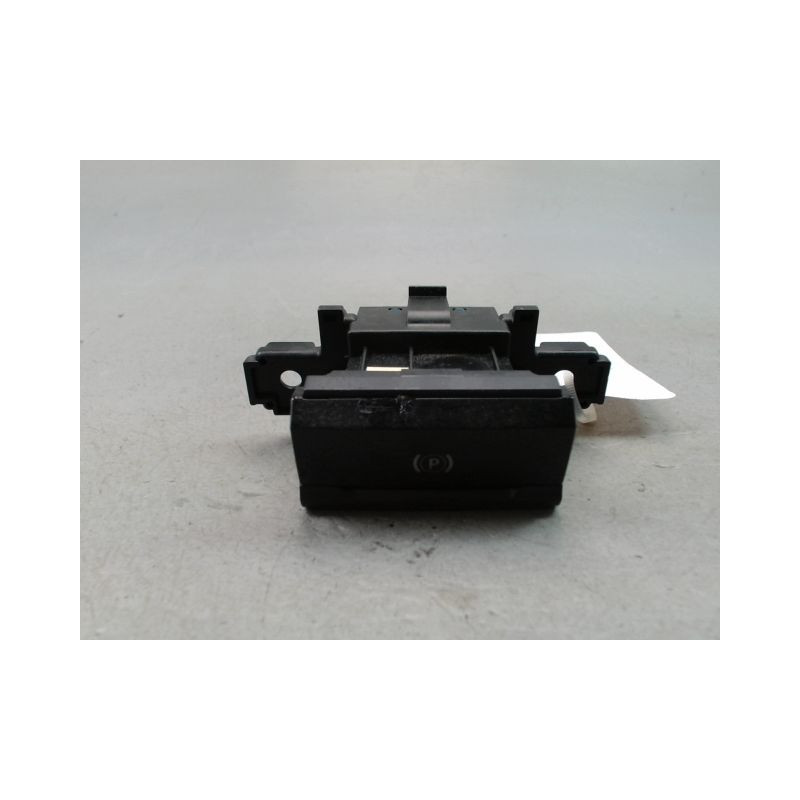 INTERIEUR COMMANDE FREIN A MAIN CITROEN C4 PICASSO