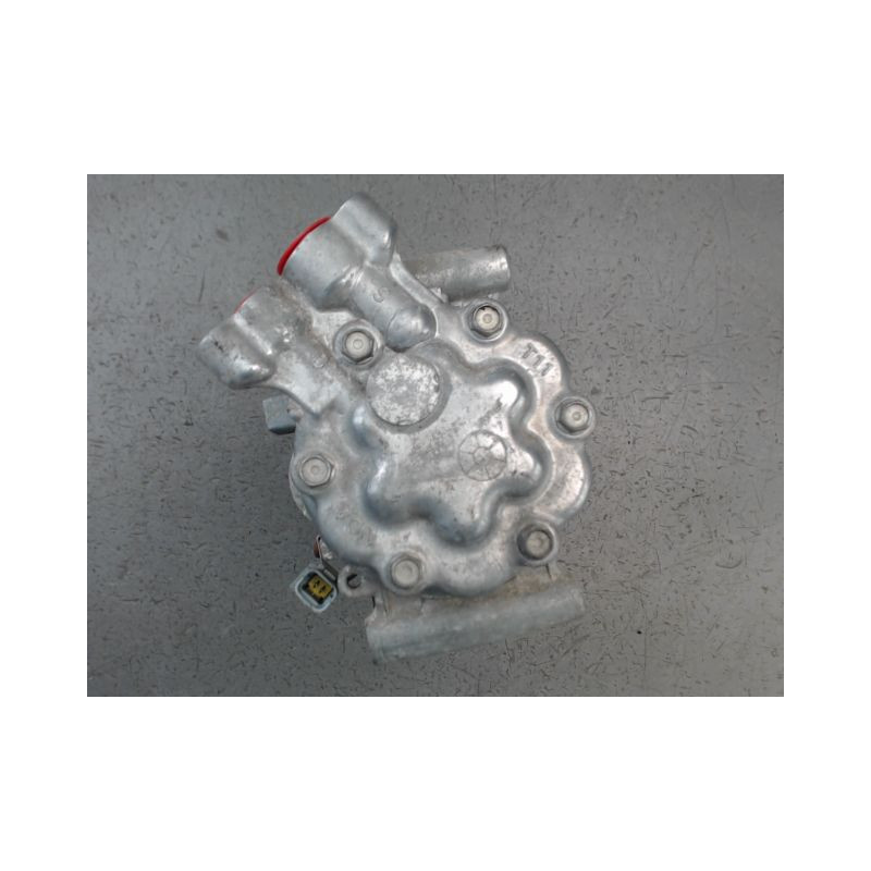 COMPRESSEUR AIR CONDITIONNE RENAULT KANGOO