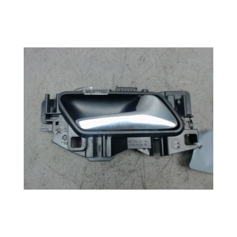 POIGNEE INTERIEURE PORTE AVANT DROIT PEUGEOT 308