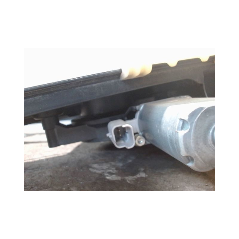 MECANISME+MOTEUR LEVE-GLACE AVANT GAUCHE PEUGEOT PARTNER