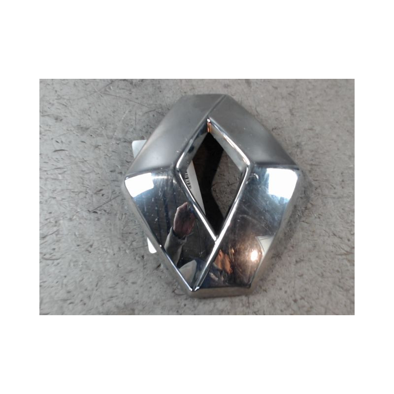 SIGLE CALANDRE RENAULT KADJAR