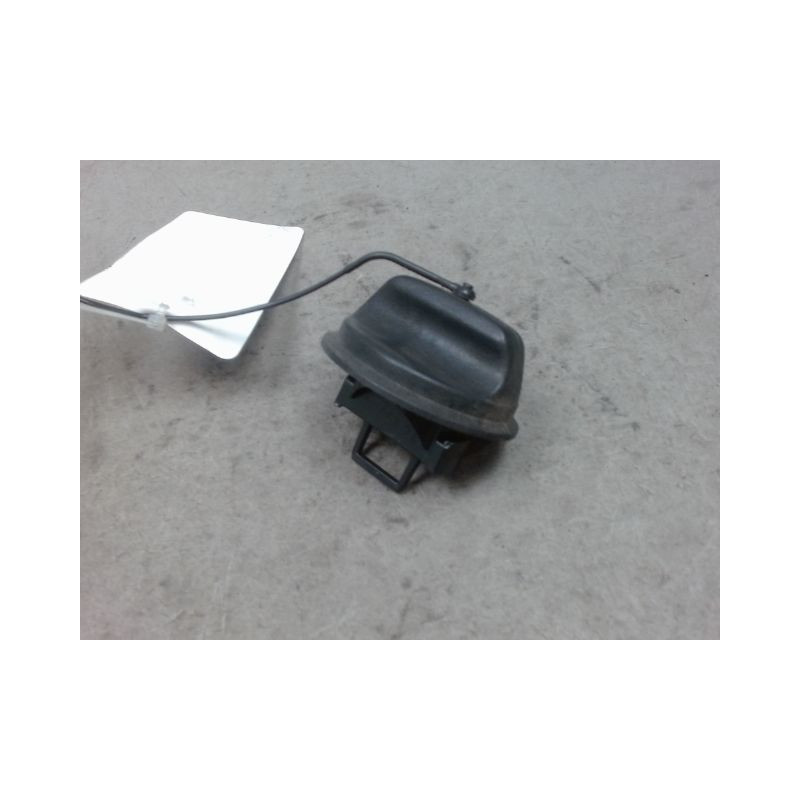 BOUCHON RESERVOIR A CARBURANT DACIA DUSTER