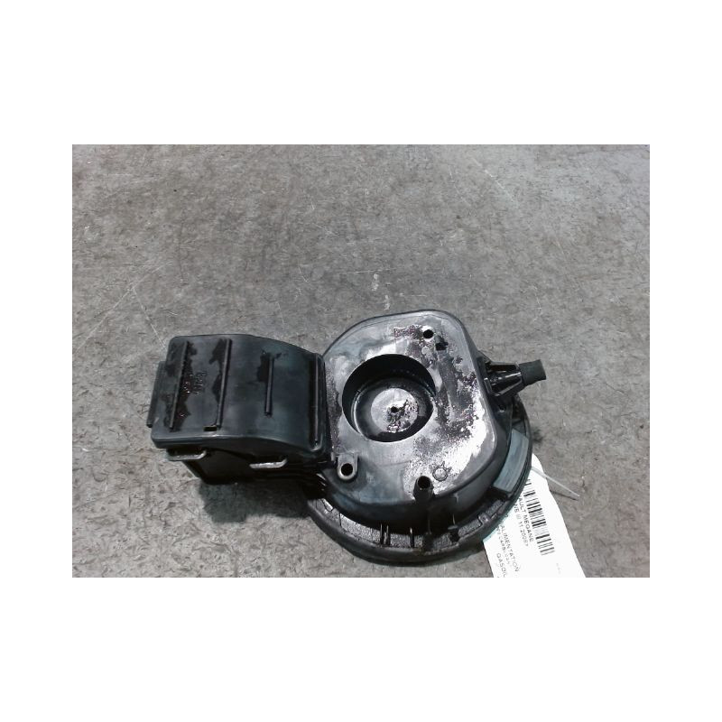 VOLET DE TRAPPE CARBURANT RENAULT MEGANE III 2008-