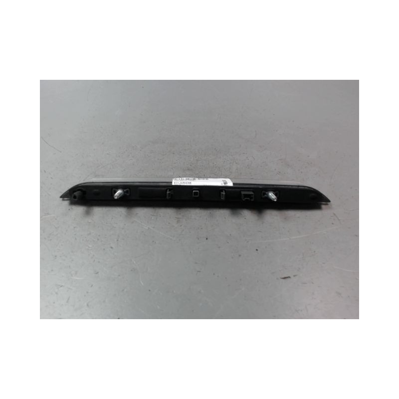 FEUX STOP SUPPLEMENTAIRE PEUGEOT 308 2009-