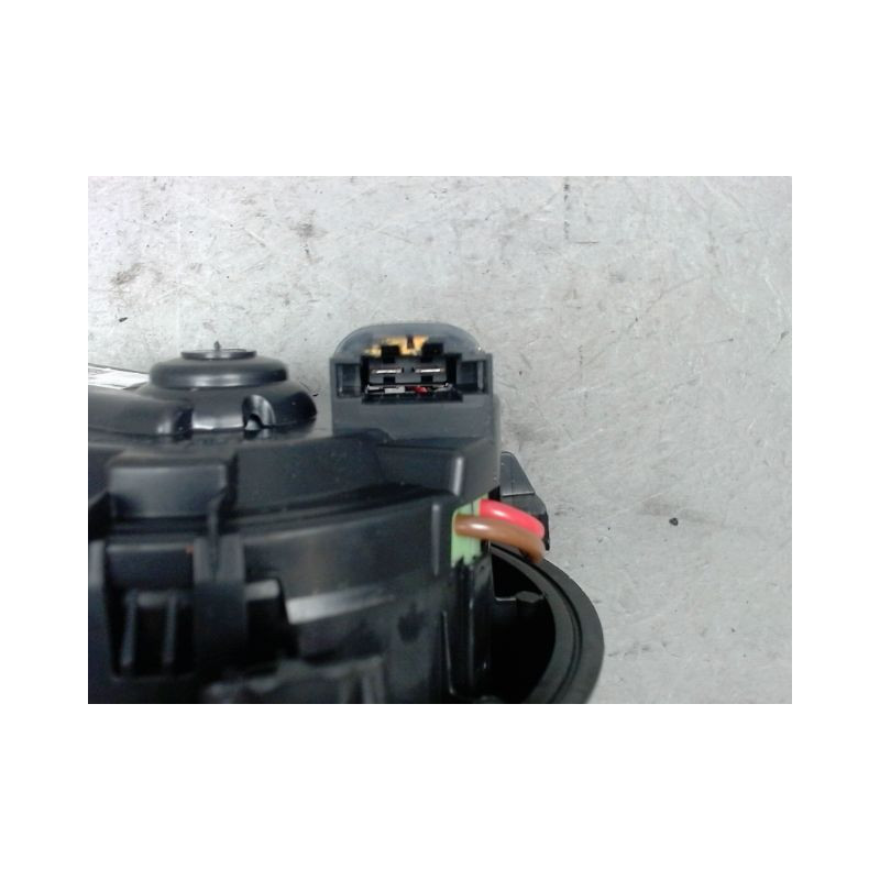MOTEUR VENTILATEUR CHAUFFAGE DACIA DUSTER