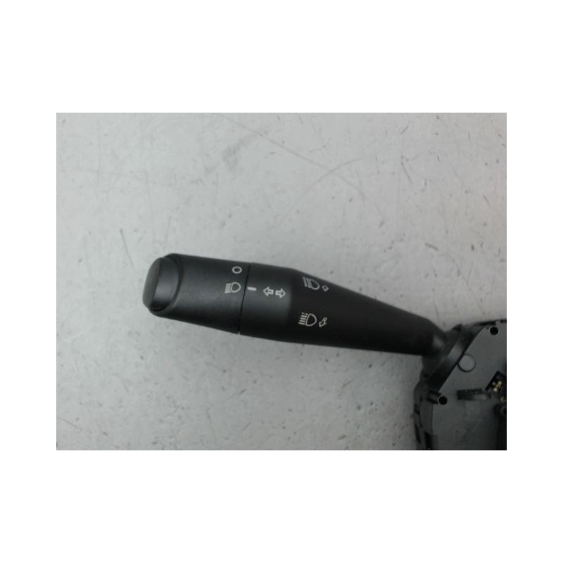 BLOC COMMODOS LANCIA YPSILON 2003-