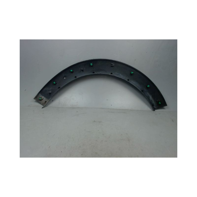ELARGISSEUR AILE AVANT GAUCHE CITROEN C3